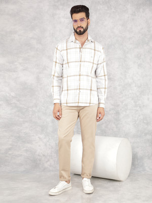 CRIMSOUNE CLUB Men Checkered Casual Beige Shirt