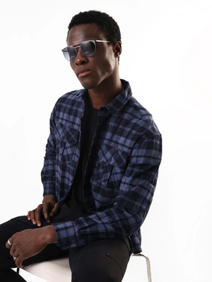 Dennis Lingo Men Checkered Casual Dark Blue, Black Shirt