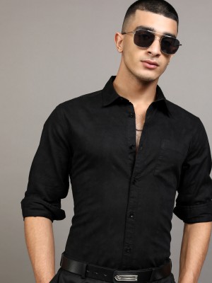 HIGHLANDER Men Solid Casual Black Shirt