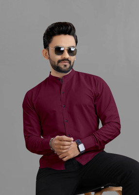VTEXX Men Solid Formal Maroon Shirt