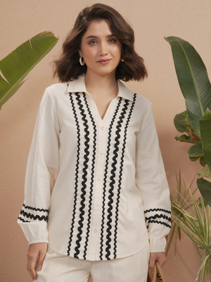 Vishudh Women Solid Casual White Shirt