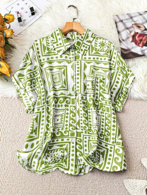 DERIFA Women Printed Casual White Shirt