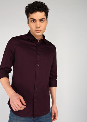 FLYING MACHINE Men Solid Casual Maroon Shirt