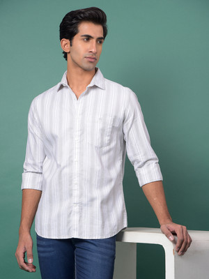 CRIMSOUNE CLUB Men Striped Casual White Shirt