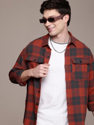 WROGN Men Checkered Casual Red, Black Shirt