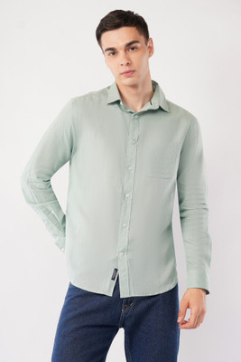 OFFSHADE Men Solid Casual Light Green Shirt