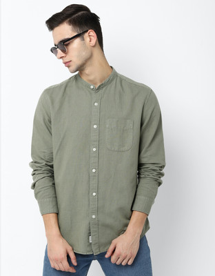 American Eagle Men Solid Casual Green Shirt