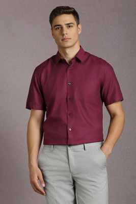 LOUIS PHILIPPE Men Solid Formal Maroon Shirt