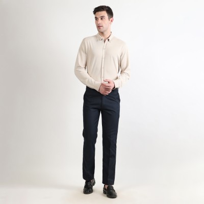 Sirtex Eazy Men Solid Formal Cream Shirt