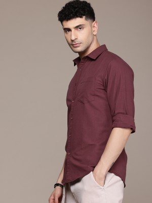 Roadster Men Solid Casual Maroon Shirt