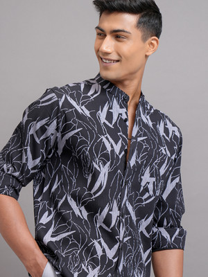LOCOMOTIVE Men Printed Casual Black Shirt