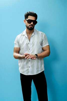 AARVI CREATION Men Striped Casual White, Light Green Shirt