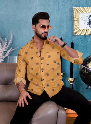 lectose Men Printed Casual White Shirt