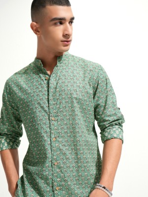 HIGHLANDER Men Printed Casual Green Shirt