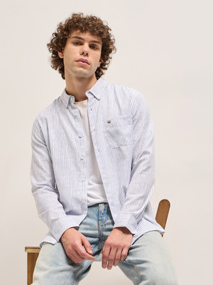 THE BEAR HOUSE Men Striped Casual White Shirt