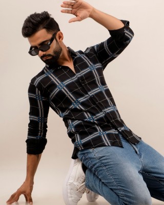 Surhi Men Checkered Casual Black, Grey, Light Blue Shirt