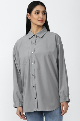 FOREVER 21 Women Solid Casual Grey Shirt