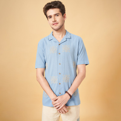 7 Alt by Pantaloons Men Solid Casual Light Blue Shirt
