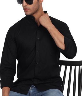Vida Loca Men Solid Casual Black Shirt