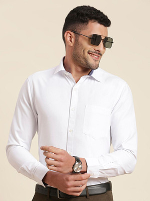 INVICTUS Men Solid Formal White Shirt