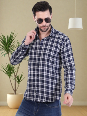 VK WINTER WEAR Men Checkered Casual Dark Blue, White Shirt