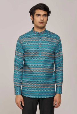 Style Grove Men Printed Casual Blue Shirt