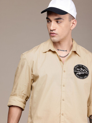 Roadster Men Solid Casual Beige Shirt