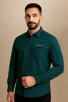 Mensoline Men Checkered Casual Green Shirt