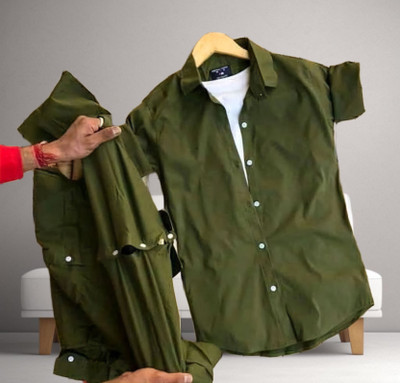 GCFAB Men Solid Casual Green Shirt