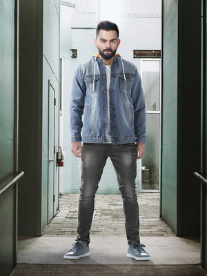 WROGN Men Checkered Casual Blue Shirt