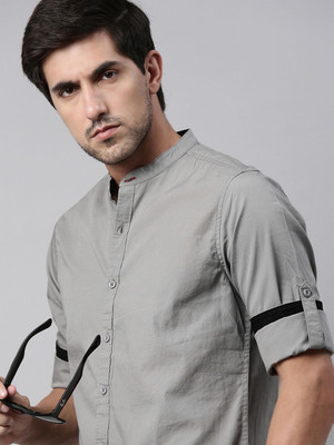 Roadster Men Solid Casual Grey Shirt