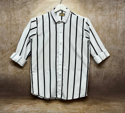 HASINI Fashion Men Striped Casual White Shirt
