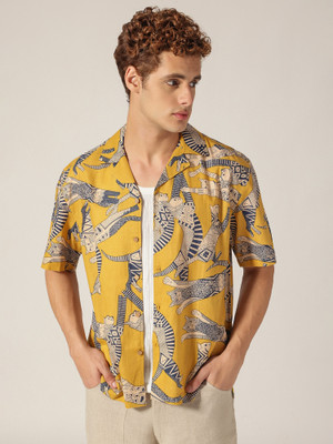 DENNISON Men Printed Casual Yellow Shirt