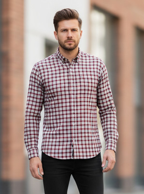 GRT Men Checkered Casual Maroon Shirt