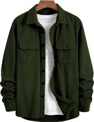 DENEEJA Men Solid Casual Dark Green Shirt