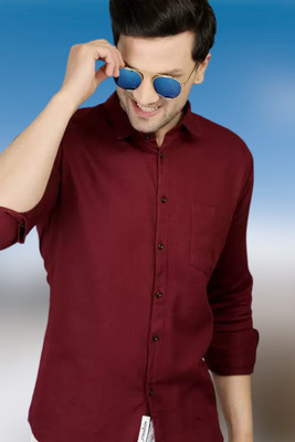 Vastram Enterprise Men Solid Formal Maroon Shirt