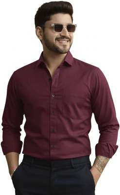 RJSFASHION Men Solid Casual Maroon Shirt