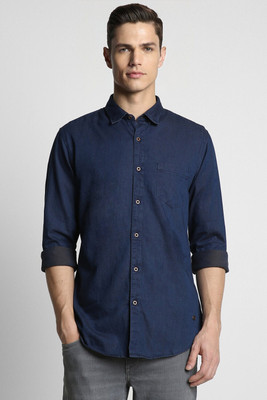 PETER ENGLAND Men Solid Casual Dark Blue Shirt