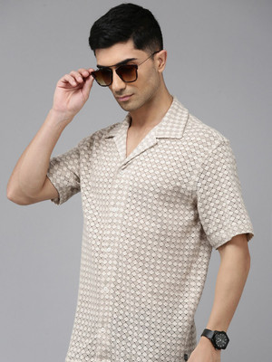 Spykar Men Printed Casual White Shirt