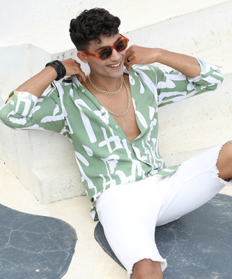 CAMPUS SUTRA Men Printed Casual Green Shirt