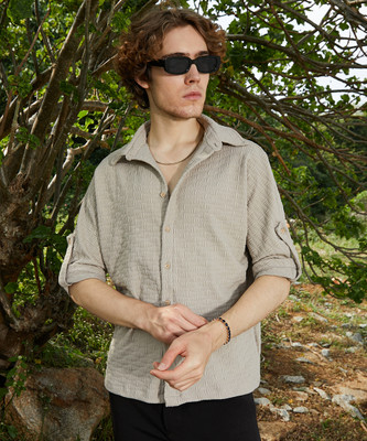 CAMPUS SUTRA Men Solid Casual Beige Shirt