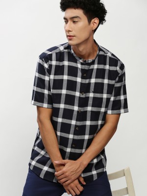 Showoff Men Checkered Casual Dark Blue, White Shirt