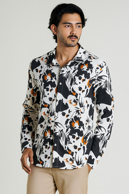 MG Garmentss Men Floral Print Casual White, Black, Orange Shirt