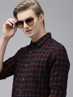 THE BEAR HOUSE Men Checkered Casual Dark Blue, Red Shirt