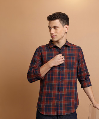 HIGHLANDER Men Checkered Casual Orange, Yellow, Dark Blue Shirt