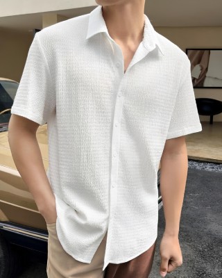Shirteum Men Self Design Casual White Shirt