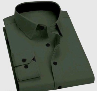 Vuon Enterprise Men Solid Casual Green Shirt