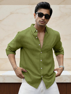 Yanthhi Men Solid Casual Light Green Shirt