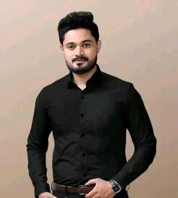 R Y Fashion Men Solid Casual Black Shirt
