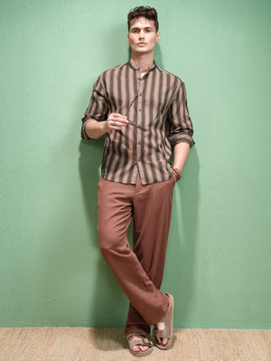HIGHLANDER Men Striped Casual Brown Shirt